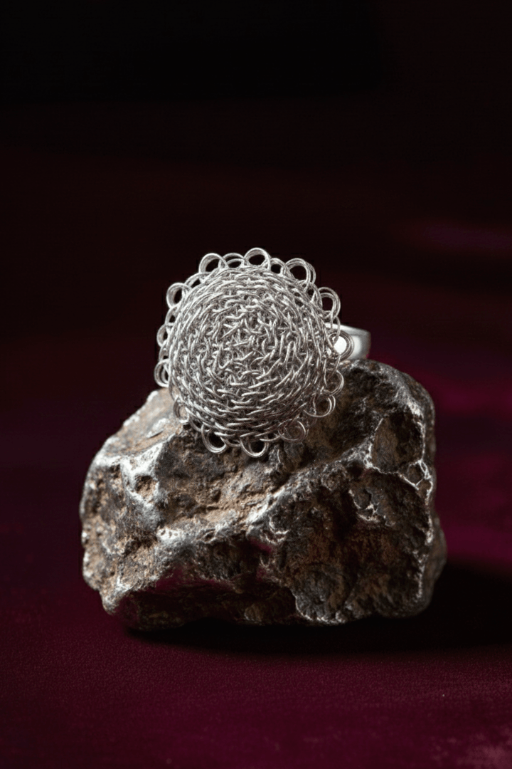 ring 002