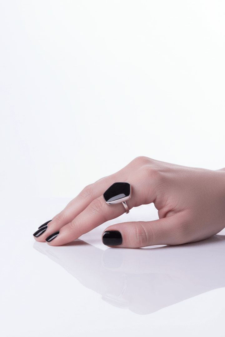 ring 001