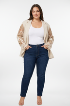 Blazer beige con detalles de ganchillo