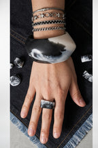 Chunky Bangle Black & White