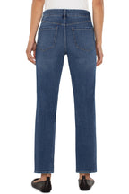 Gia Glider Slim Medium Wash