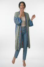 Kimono Hillside de talle alto y mangas anchas.