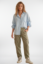 Camisa de lino con botones y mangas 3/4