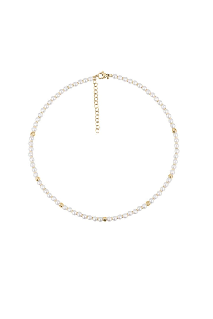 Ras de cou moderne avec perles