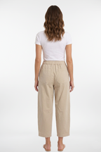 Pantalones holgados con cintura elástica