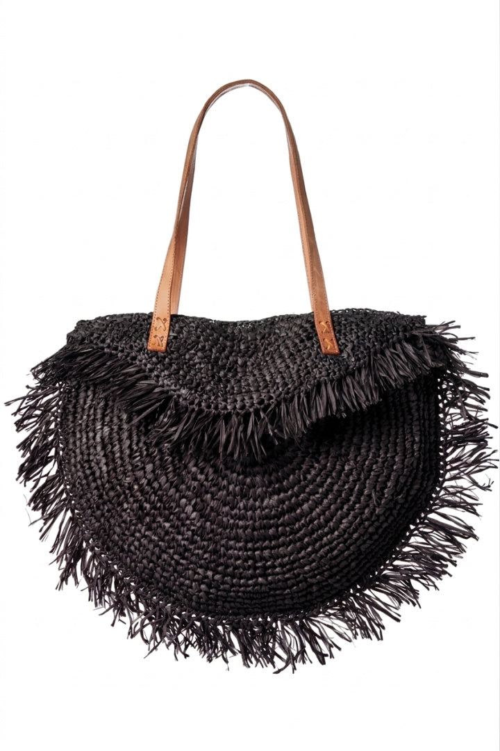 Bolsa de rafia doblada