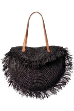 Bolsa de rafia doblada