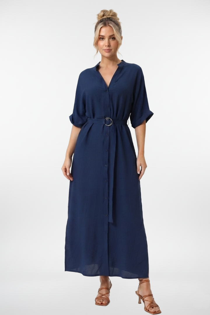 Vestido camisero de elegancia atemporal